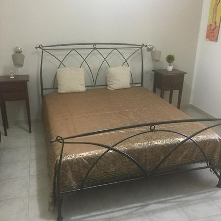 Casale 2020 Bed & Breakfast Brindisi Eksteriør bilde
